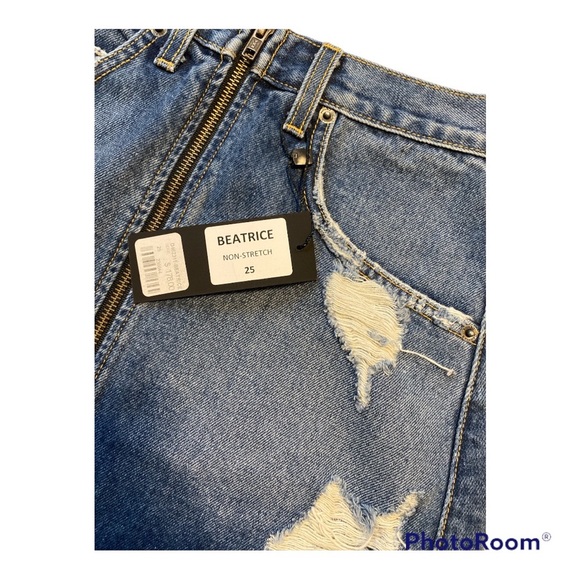 Carmar Denim brand new with tag size 25 BEATRICE raw hem denim mini skirt - Picture 4 of 7